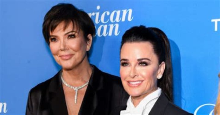 Lisa Rinna Exits 'RHOBH,' Speculation on Replacement Has Fans Buzzing