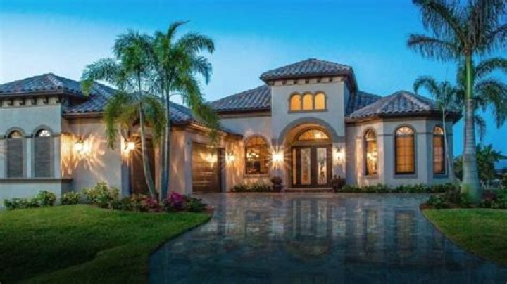 Monica Lewinsky house (Source: CAknowledge)